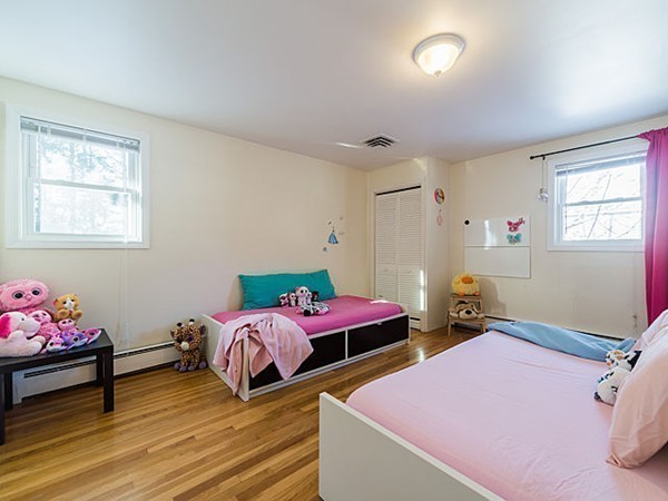 254 Spiers Road Newton, MA 02459 - Photo 7 of 8 Gallery Image 7