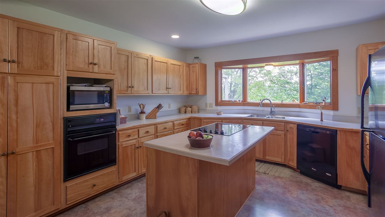 48 Old Keene Road Walpole, NH 03608 - Photo 5 of 40