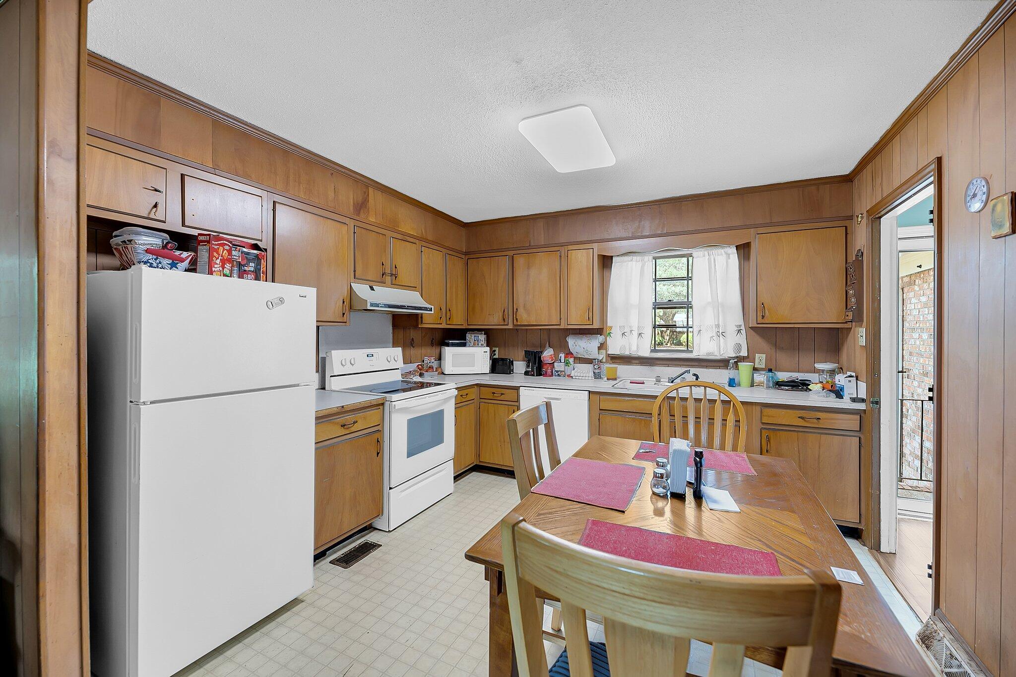 3359 Dublin Road North Charleston, SC 29420 - Photo 11 of 24 CREM - 3359 Dublin-11