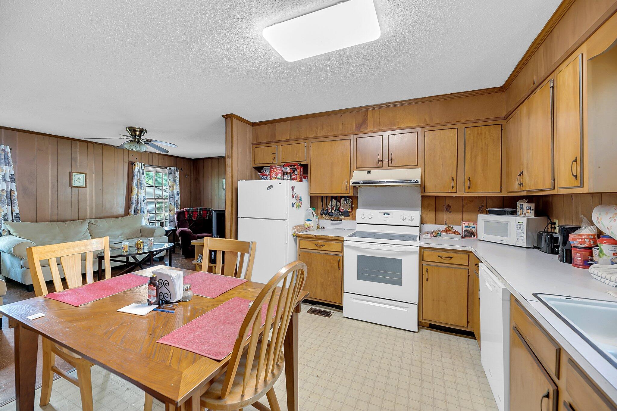 3359 Dublin Road North Charleston, SC 29420 - Photo 10 of 24 CREM - 3359 Dublin-10