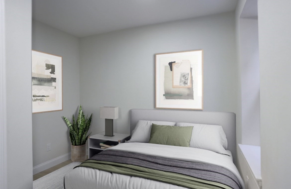 19 Bartlett Place, Unit 3 Boston, MA 02113 - Photo 4 of 5
