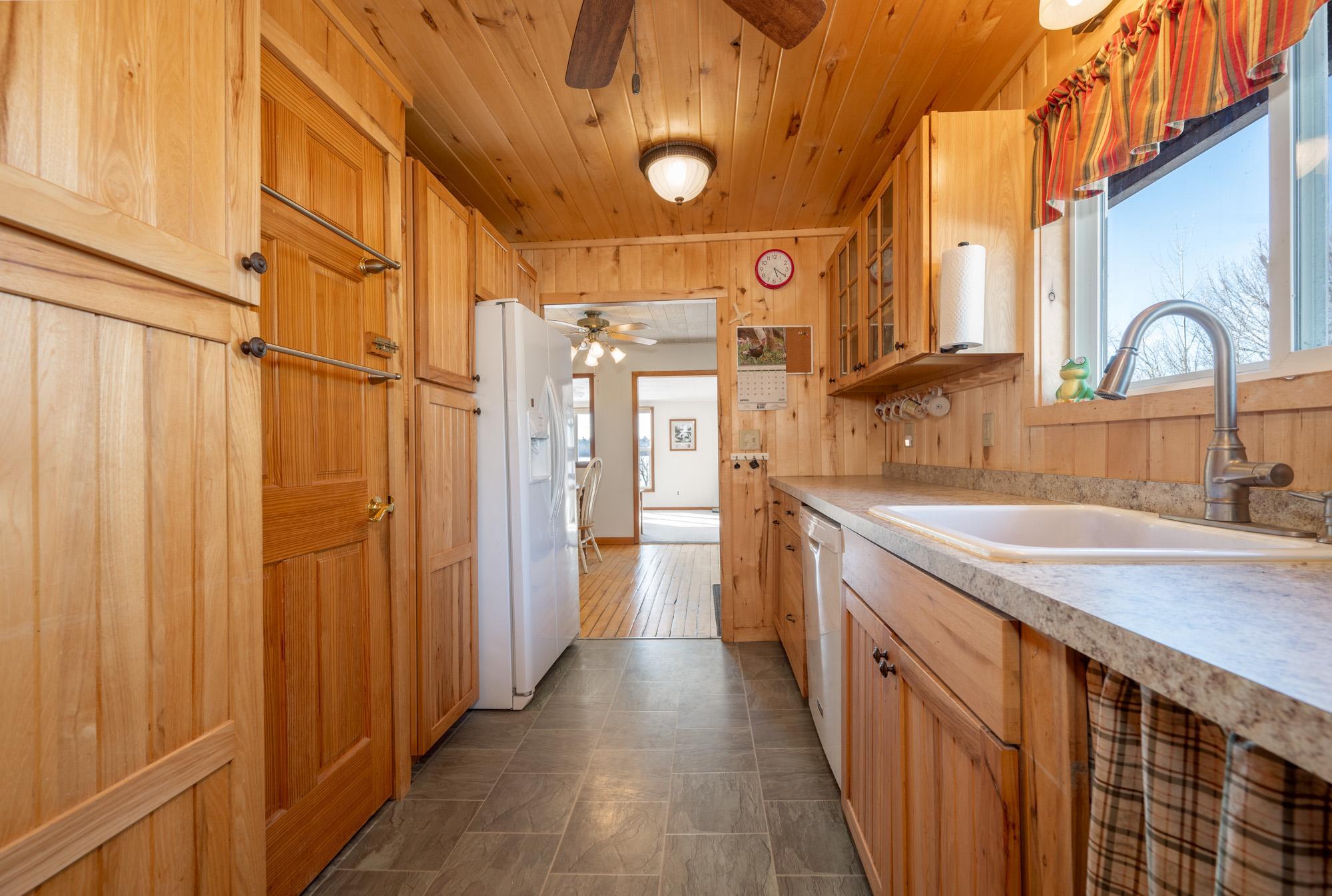 49616 Center Point Road Bigfork, MN 56628 - Photo 14 of 66