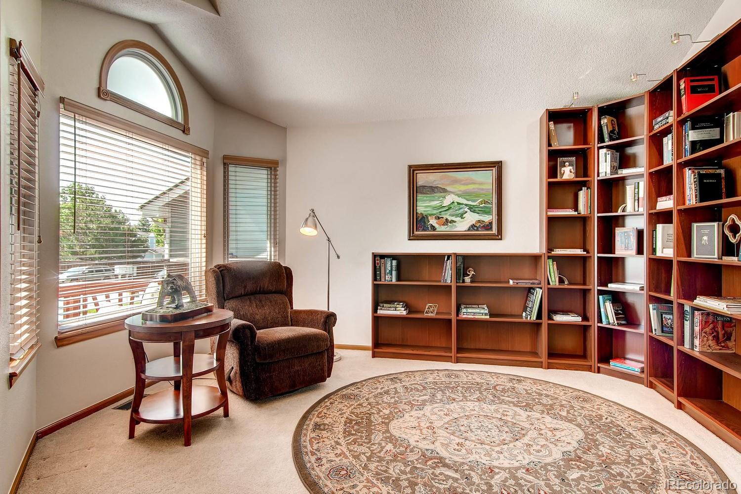 9592 Pinebrook Street Highlands Ranch, CO 80130 - Photo 4 of 28 Gallery Image 4