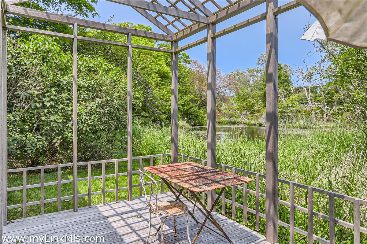 180 Pilot Hill Farm Road Vineyard Haven, MA 02568 - Photo 48 of 68