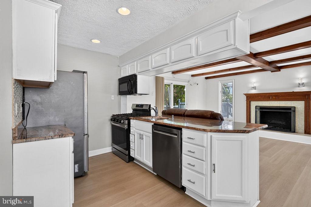 28 West County Line Road Hatboro, PA 19040 - Photo 12 of 44 Gallery Image 12