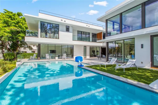 $55,000 | 922 Northeast 78th Street, Miami, FL 33138