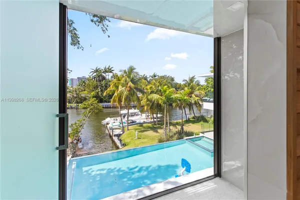 $55,000 | 922 Northeast 78th Street, Miami, FL 33138