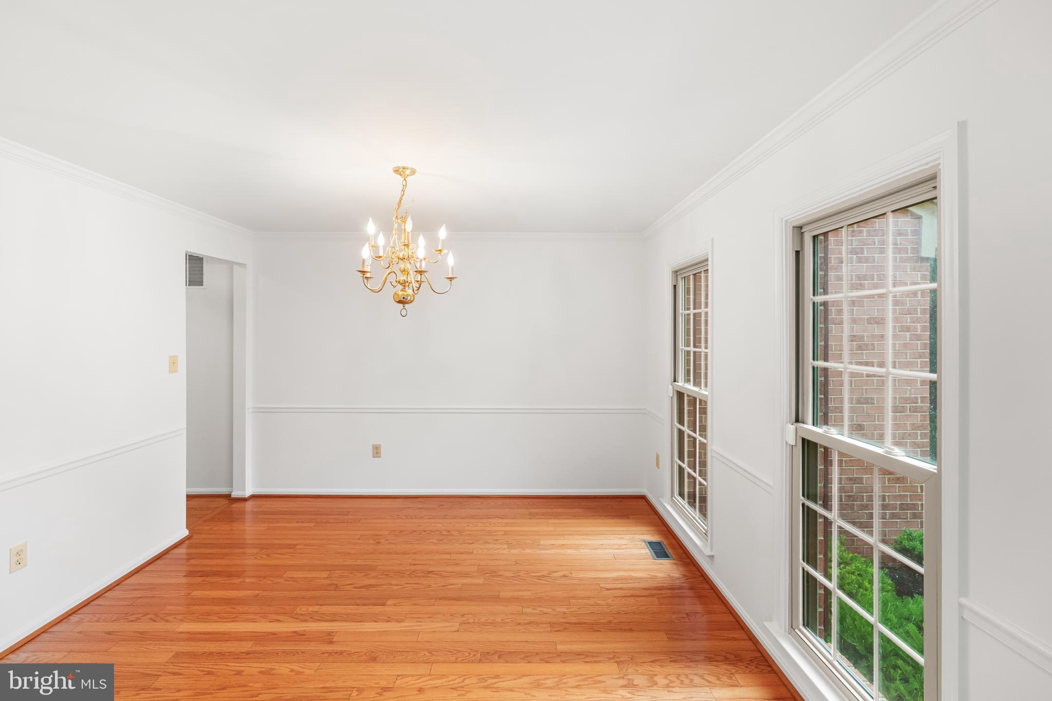 13100 Riviera Terrace Silver Spring, MD 20904 - Photo 6 of 43