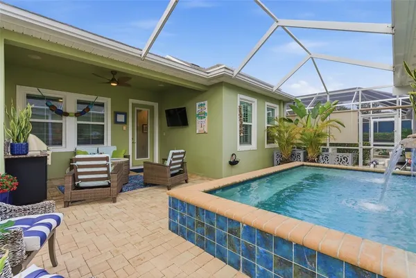$525,000 | 624 Winterside Drive, Apollo Beach, FL 33572