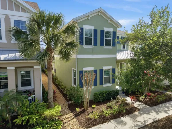 $525,000 | 624 Winterside Drive, Apollo Beach, FL 33572