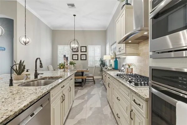 $525,000 | 624 Winterside Drive, Apollo Beach, FL 33572