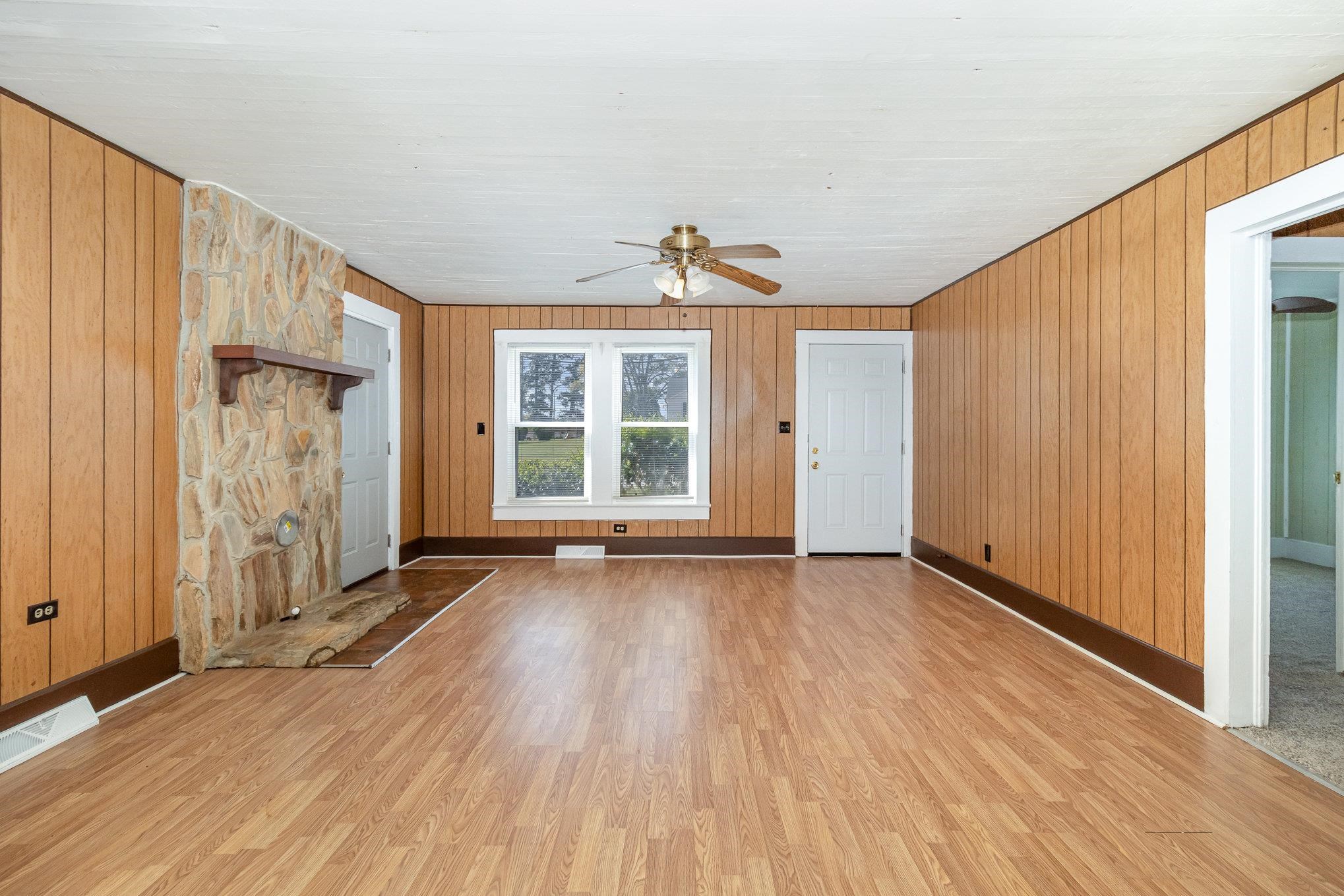 96 Main Street Pelzer, SC 29669 - Photo 4 of 19