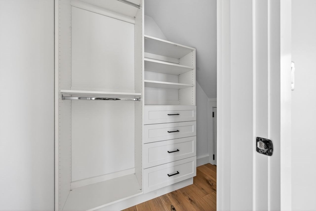 81 Surfside Road Scituate, MA 02066 - Photo 10 of 31