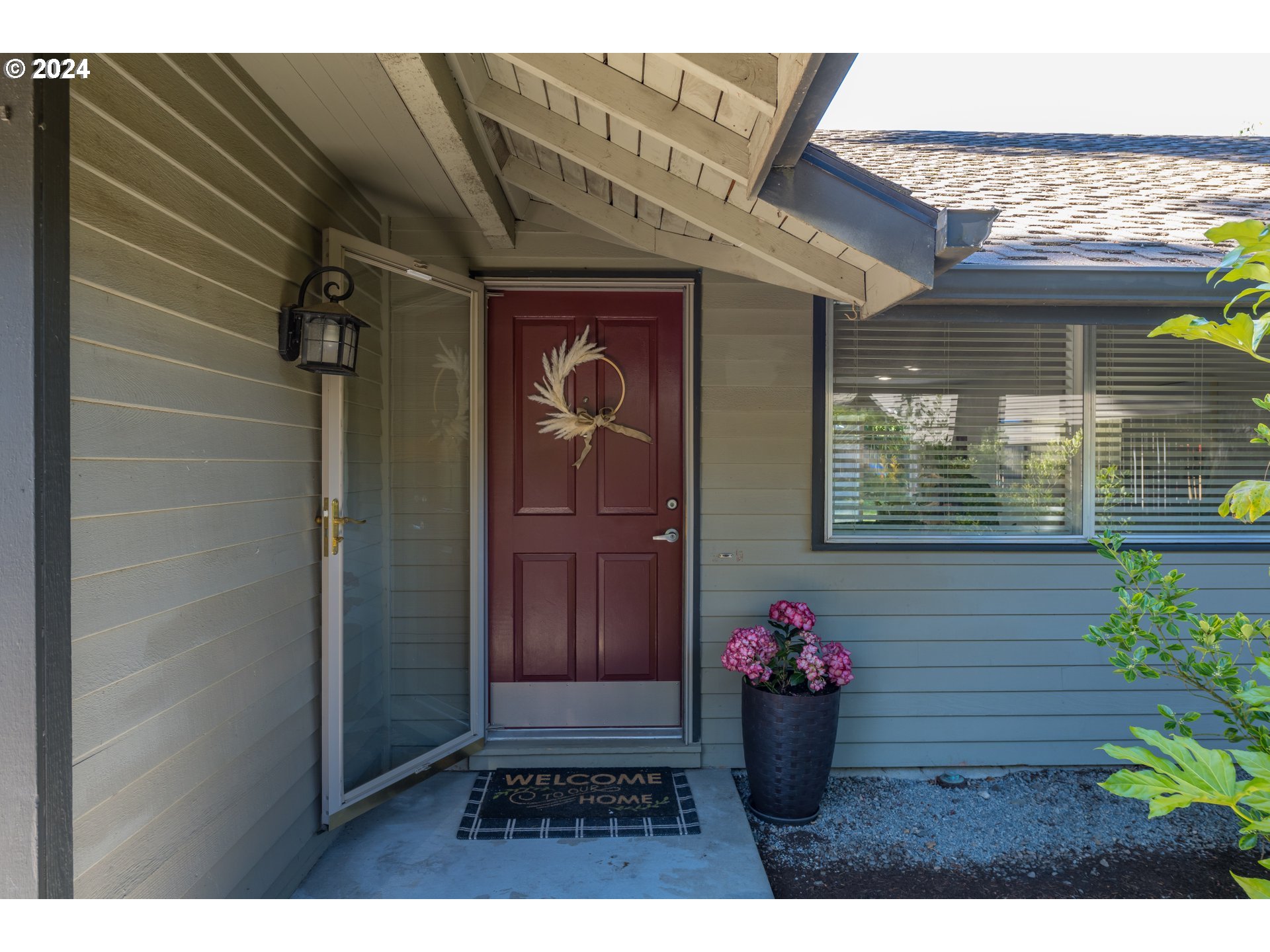 6035 Southwest Glenbrook Road Beaverton, OR 97007 - Photo 33 of 35 Exterior
