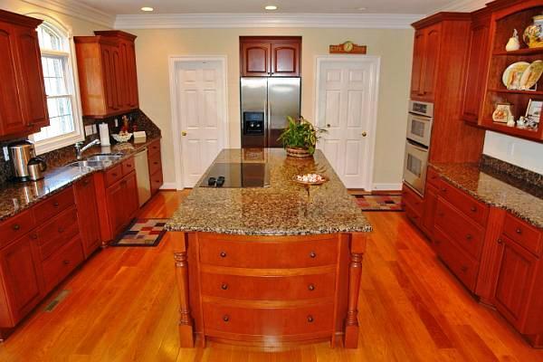 5444 Woodchuck Road Roanoke, VA 24018 - Photo 21 of 71 Kitchen