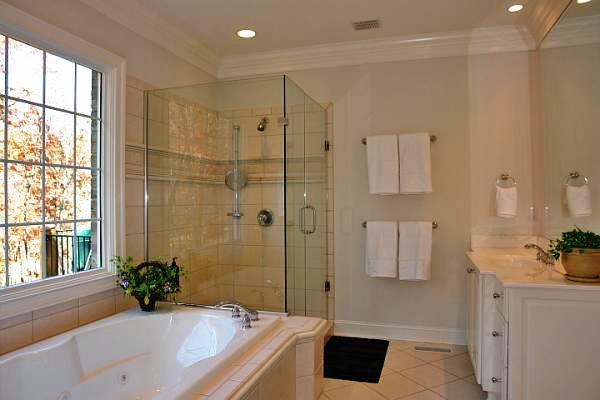 5444 Woodchuck Road Roanoke, VA 24018 - Photo 36 of 71 Master Bath