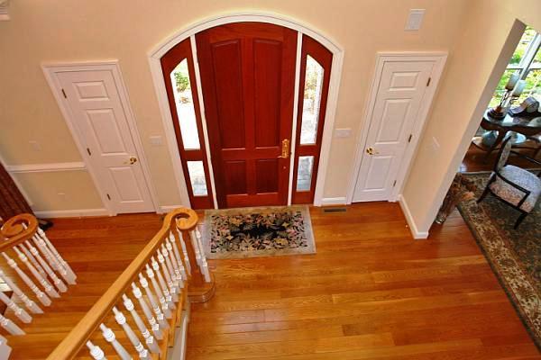 5444 Woodchuck Road Roanoke, VA 24018 - Photo 39 of 71 View of Foyer from Upstairs