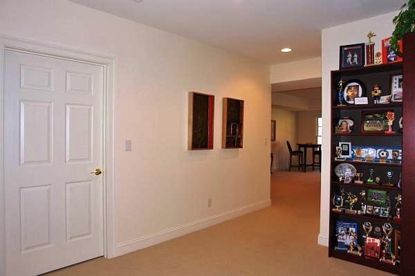 5444 Woodchuck Road Roanoke, VA 24018 - Photo 55 of 71 Family Room