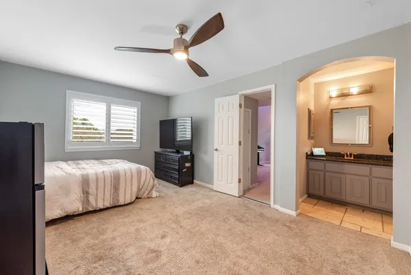 $5,500 | 664 Ranchers Club Lane, Unit 1, Driftwood, TX 78619