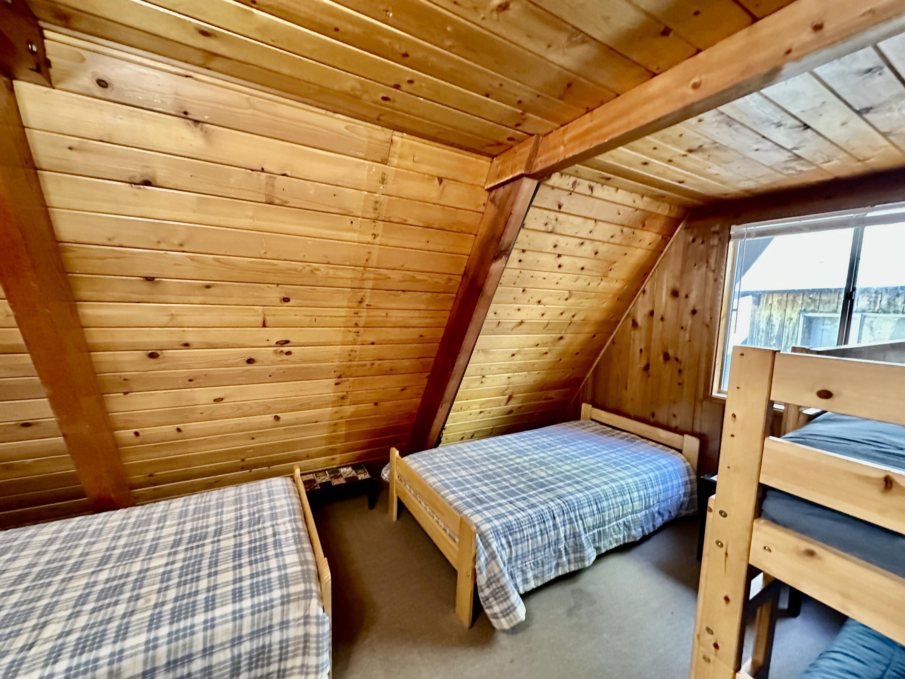 24560 Upper Rim Rock Road Idyllwild, CA 92549 - Photo 27 of 56 a view of an outdoor space