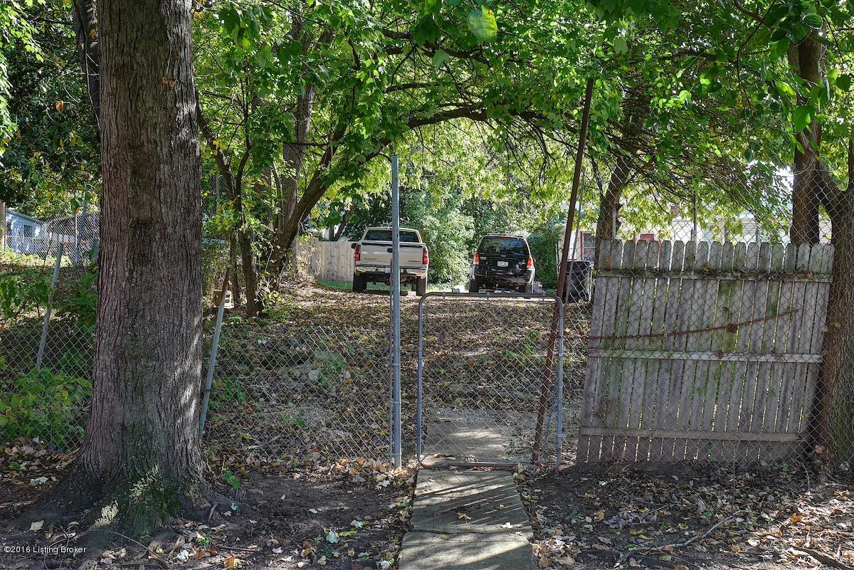 1218 Lexington Road Louisville, KY 40206 - Photo 11 of 13 11 1218 Lexington Rd Lisa Tyler