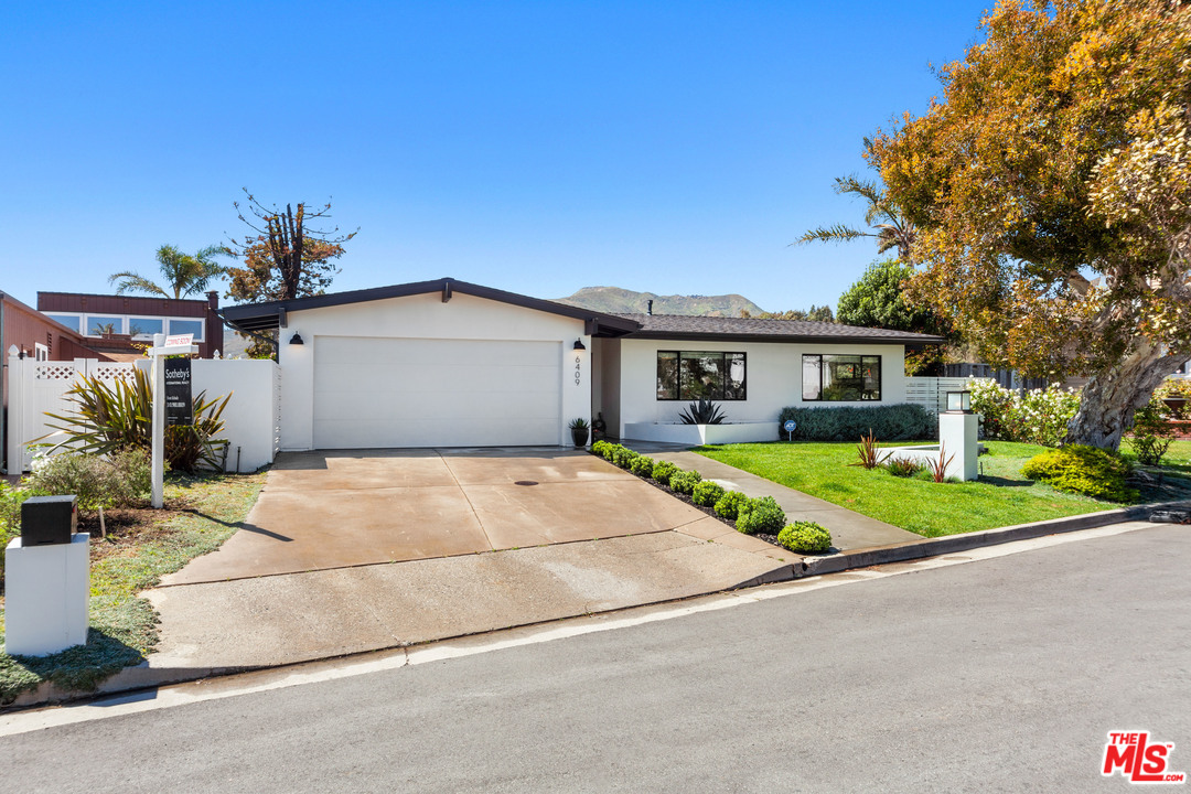 6409 Surfside Way Malibu, CA 90265 - Photo 11 of 53