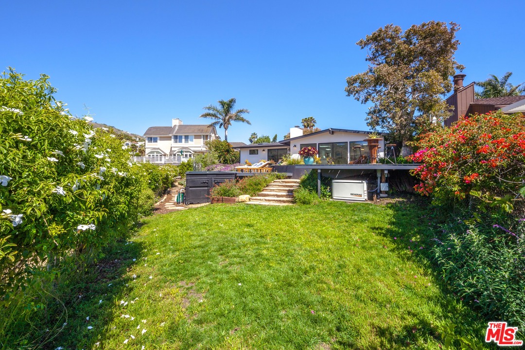 6409 Surfside Way Malibu, CA 90265 - Photo 37 of 53