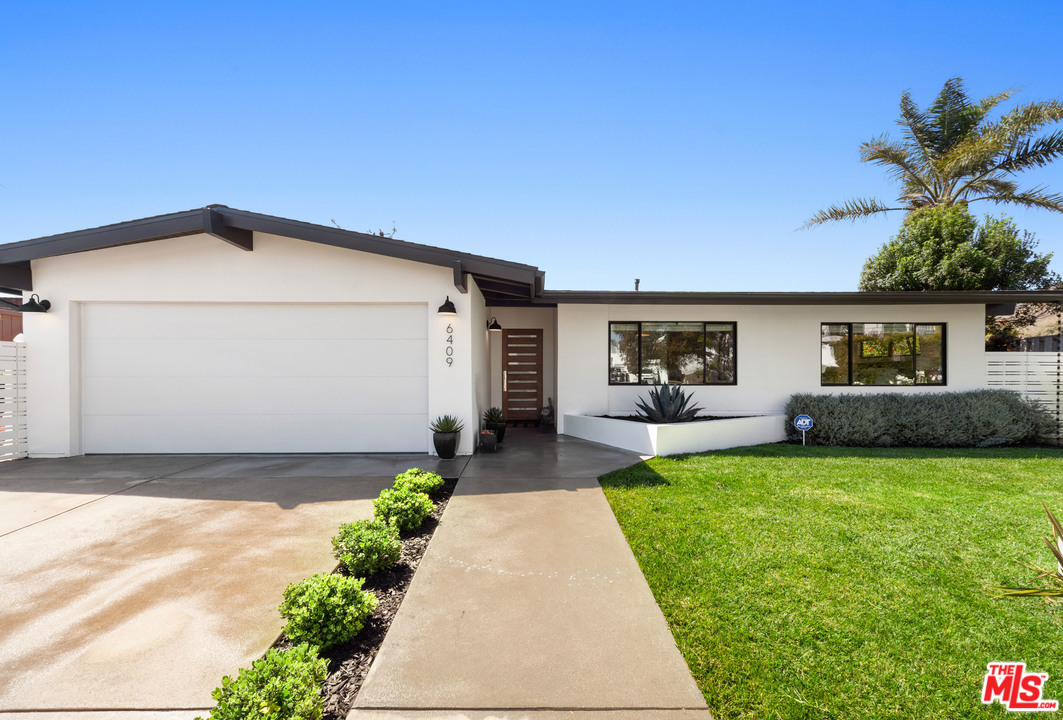 6409 Surfside Way Malibu, CA 90265 - Photo 5 of 53