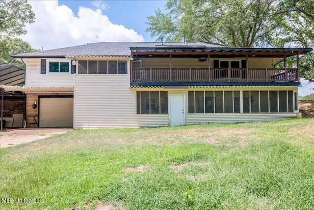 $275,000 | 2215 Plum Point Road, Pope, MS 38658