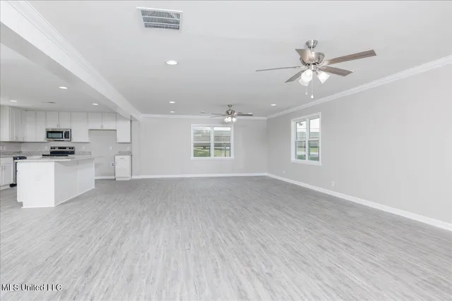 $275,000 | 2215 Plum Point Road, Pope, MS 38658