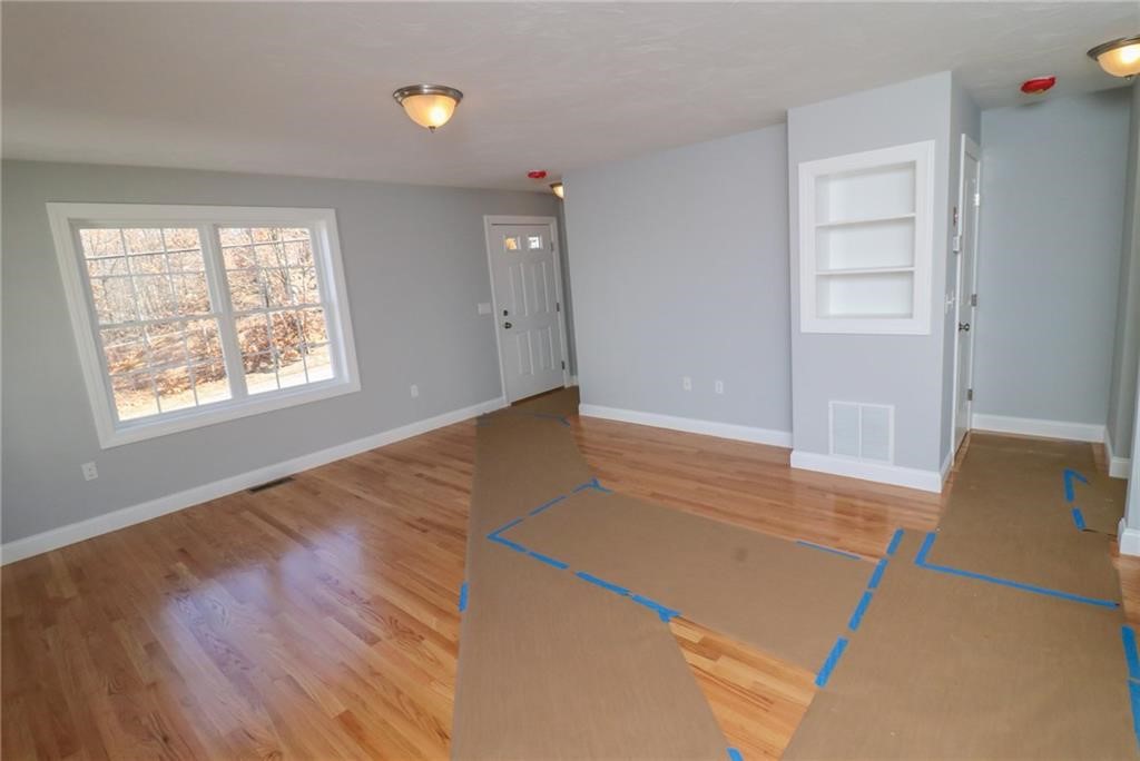 129 Mill Street, Unit 1 Cumberland, RI 02864 - Photo 8 of 23