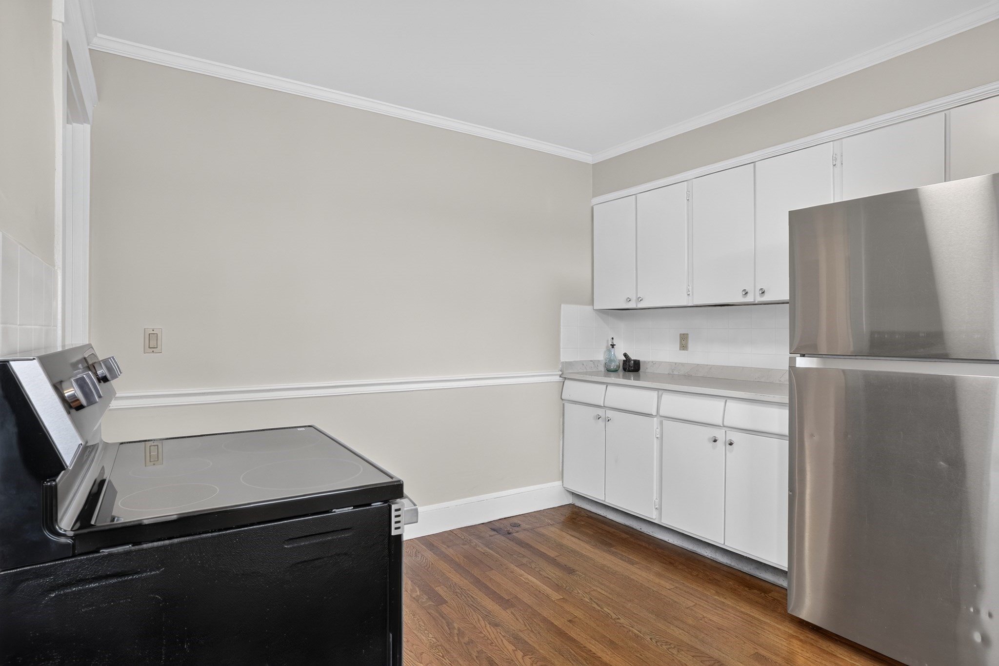 330 Charles River Road, Unit 330 Watertown, MA 02472 - Photo 13 of 38 Gallery Image 13