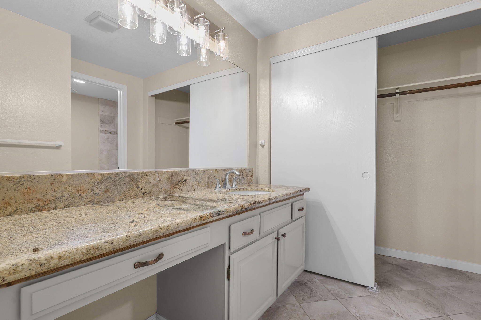 488 Ridgecrest Trail, Unit 131 Redding, CA 96003 - Photo 23 of 52 22-web-or-mls-_K3A9069
