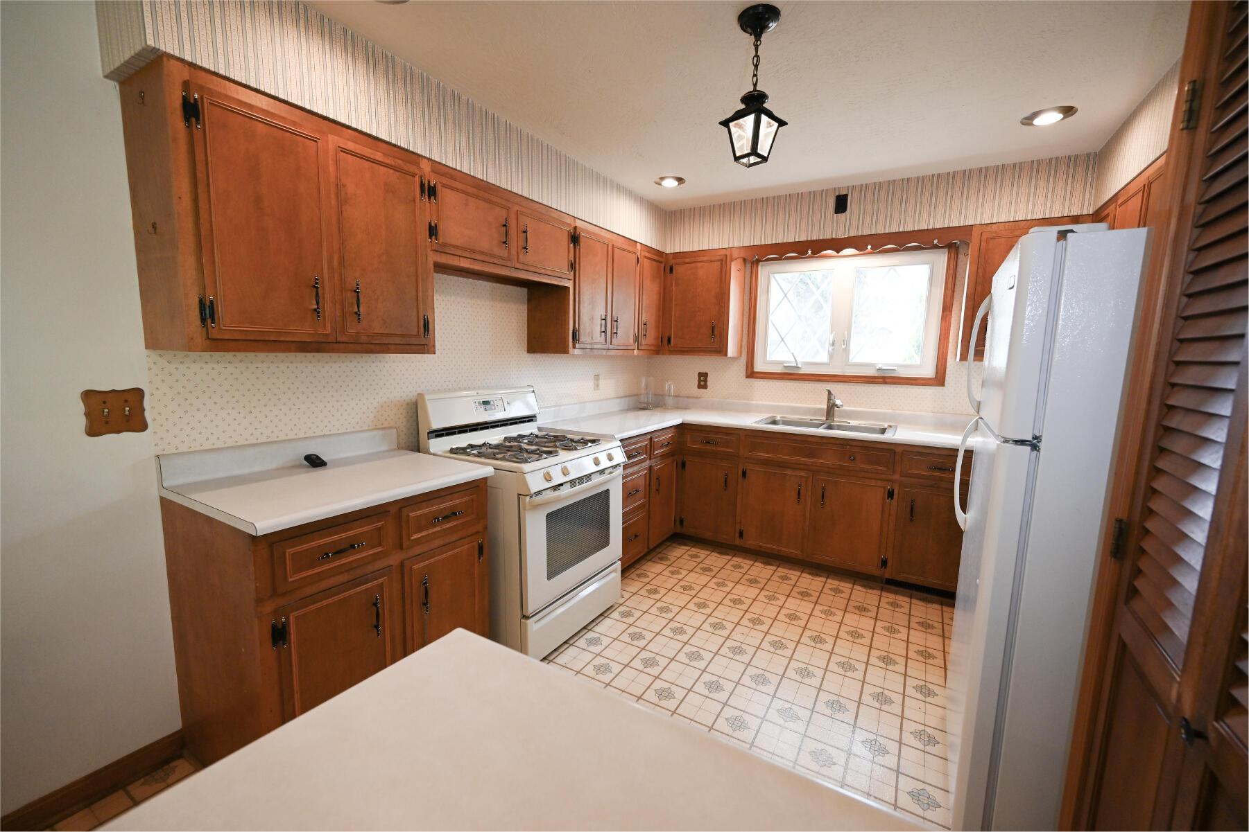 101 Avalon Road Mount Vernon, OH 43050 - Photo 8 of 29 Kitchen