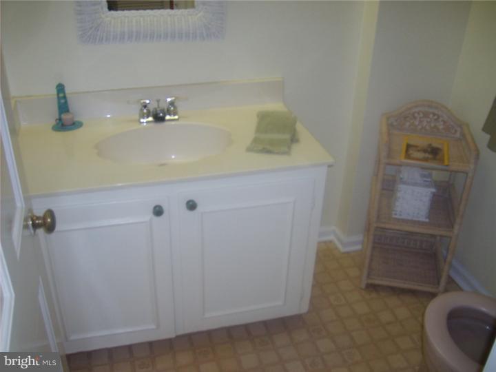 173 Ladderback Lane Devon, PA 19333 - Photo 9 of 25 Half Bath