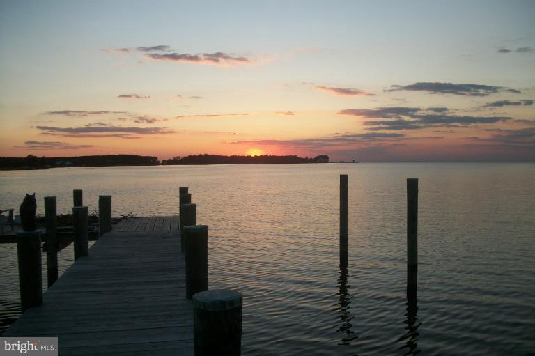 748 Hills Point Road Cambridge, MD 21613 - Photo 3 of 30 Sun going down over Brannock Bay