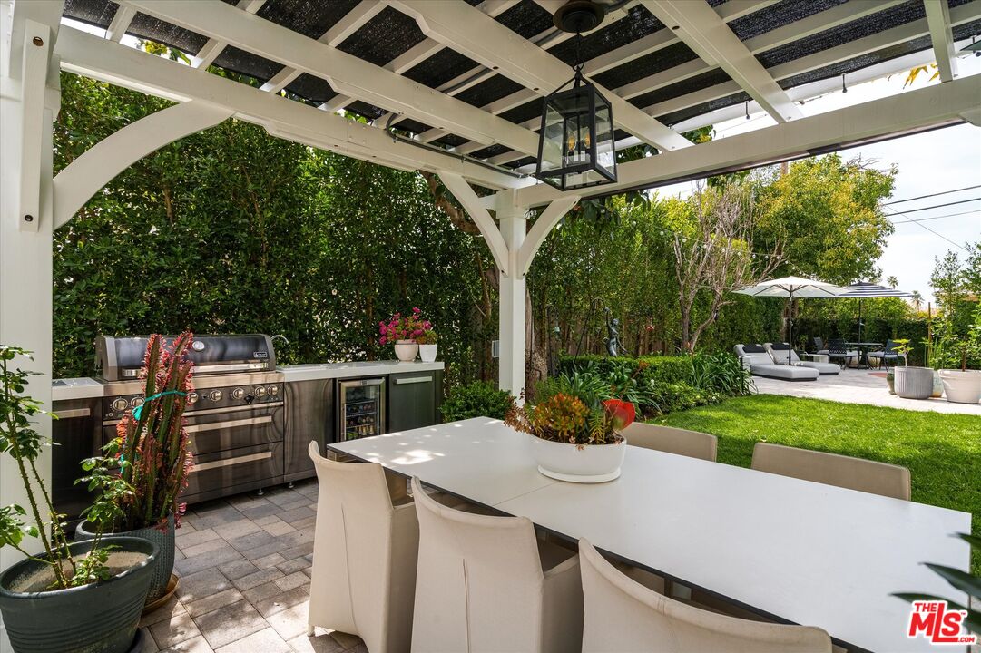 1735 Idlewood Road Glendale, CA 91202 - Photo 29 of 64