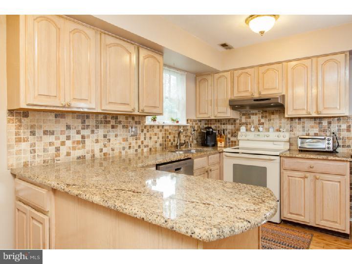 33 Harwood Road Evesham, NJ 08053 - Photo 5 of 25