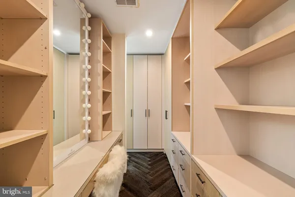 $18,000 | 1727 Delancey Place, Philadelphia, PA 19103