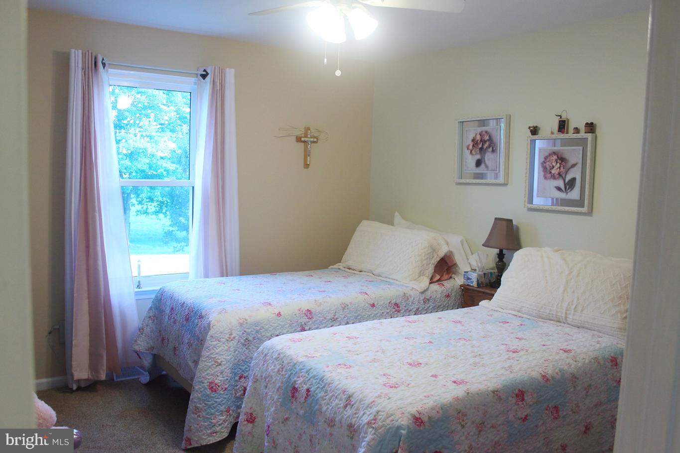 830 Hostetter Road Hanover, PA 17331 - Photo 9 of 18