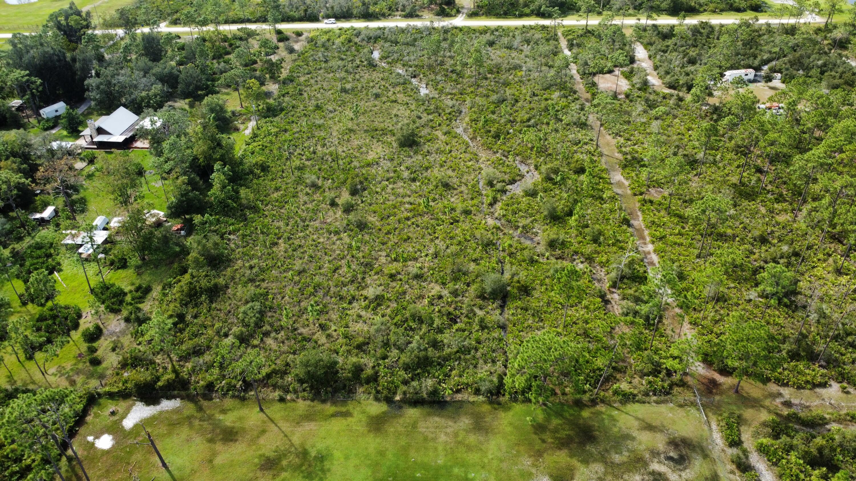 680 Pine Avenue LaBelle, FL 33935 - Photo 2 of 8 dji_fly_20241012_151108_15_1728761517297