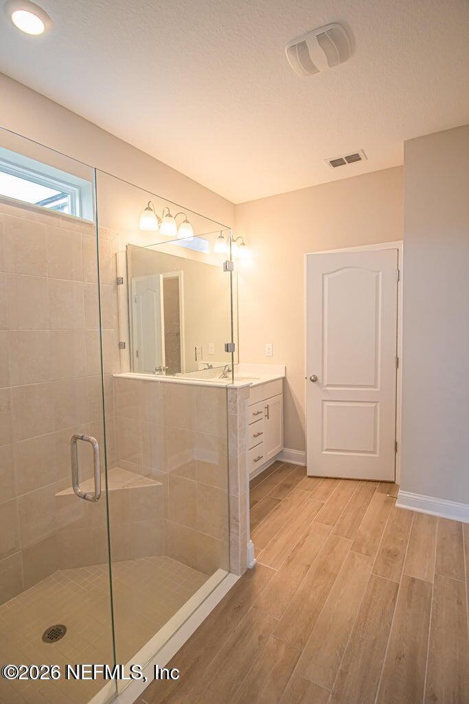 31 Thistleton Way Street St. Augustine, FL 32092 - Photo 14 of 25 master bathroom