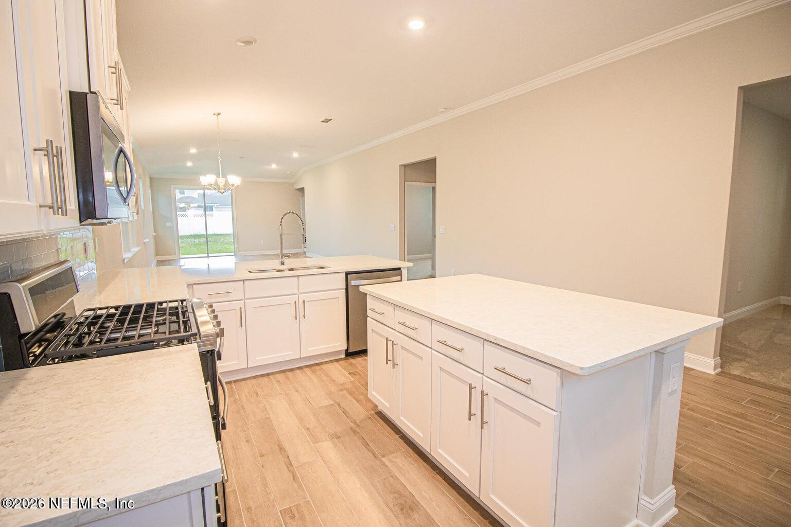 31 Thistleton Way Street St. Augustine, FL 32092 - Photo 8 of 25 kitchen