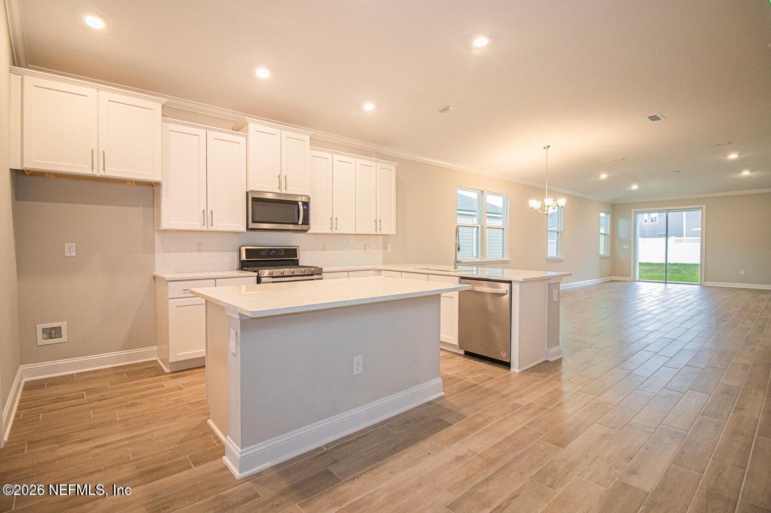 31 Thistleton Way Street St. Augustine, FL 32092 - Photo 9 of 25 kitchen
