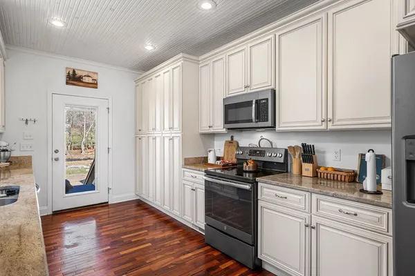 $550,000 | 328 North Meadow Drive, Hayesville, NC 28904