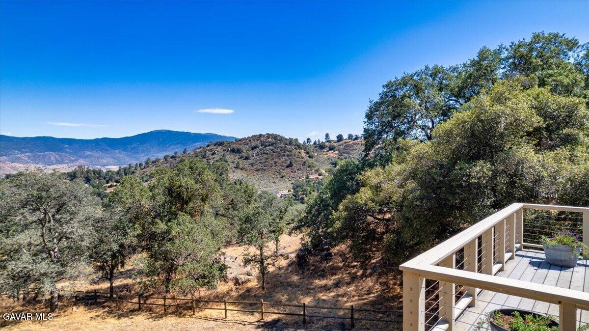 25901 Columbia Way Tehachapi, CA 93561 - Photo 41 of 44 76-DJI_0075