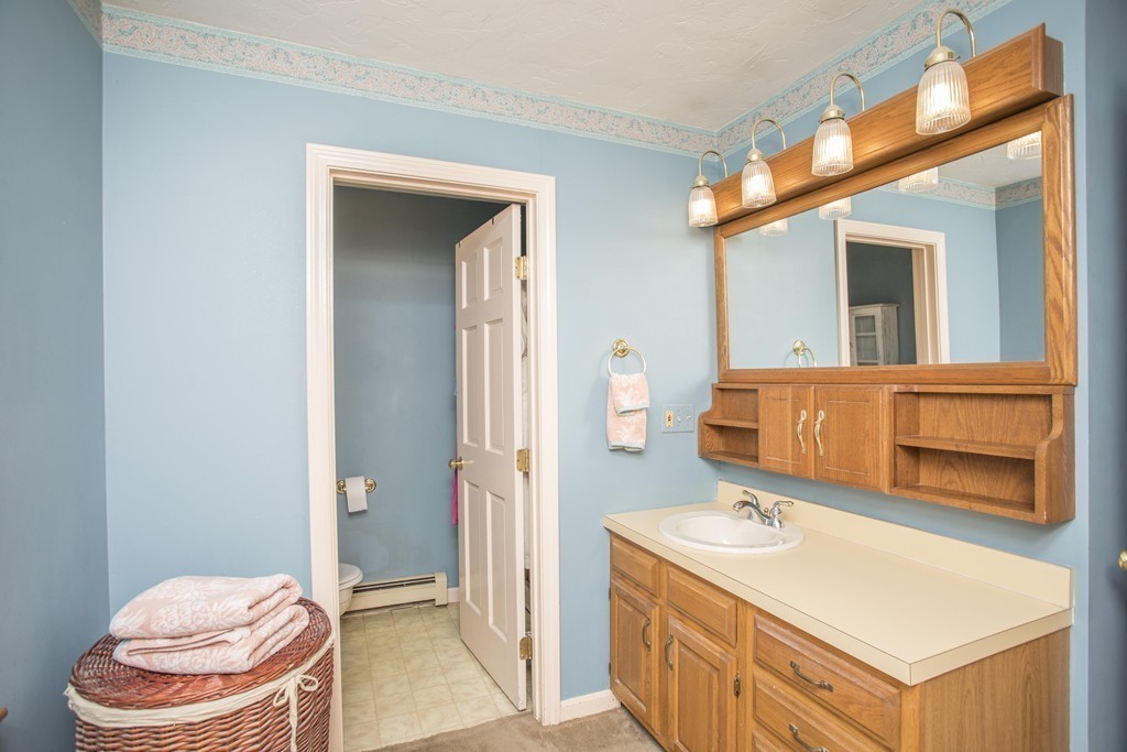6 Randall Road Rochester, MA 02770 - Photo 13 of 25