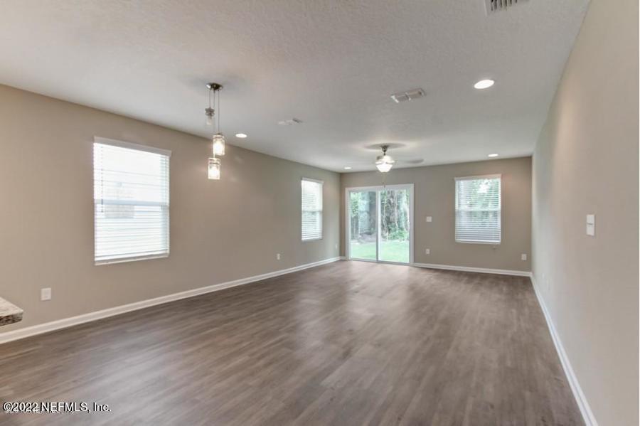 4612 Firestone Road Jacksonville, FL 32210 - Photo 4 of 21 1505 Plan Interior 9