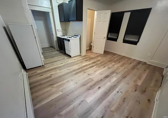 $224,500 | 2130 Broadway, Fort Wayne, IN 46802