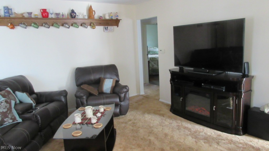 735 3rd Street Southwest New Philadelphia, OH 44663 - Photo 11 of 22